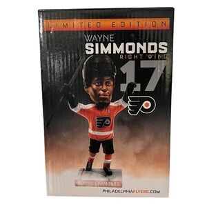 Wayne Simmonds (Right Wing) Limited Edition Bobblehead Philadelphia Flyers NHL